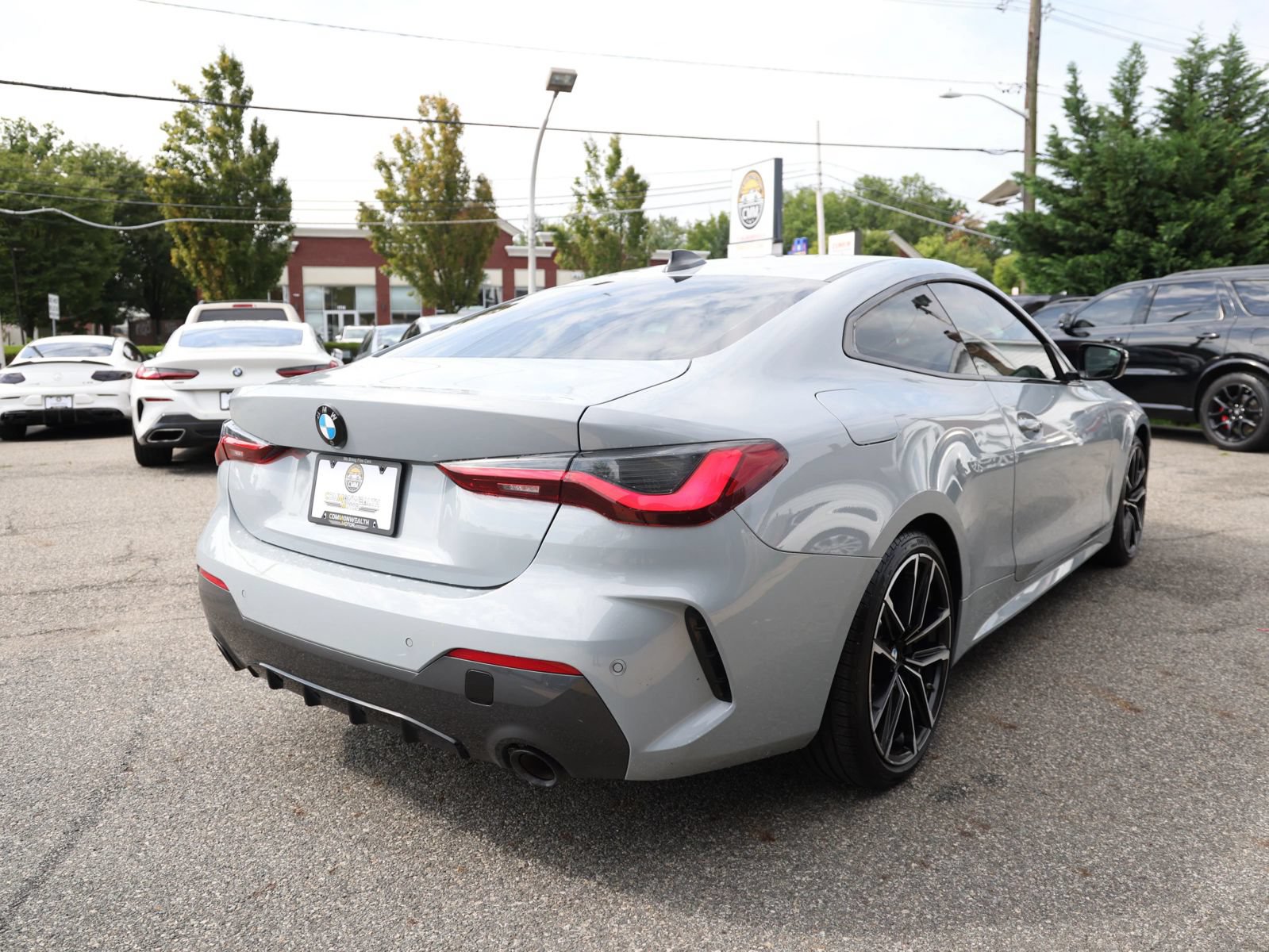 Used 2022 BMW 430i xDrive Coupe w/ M Sport Package AWD/4WD image 7