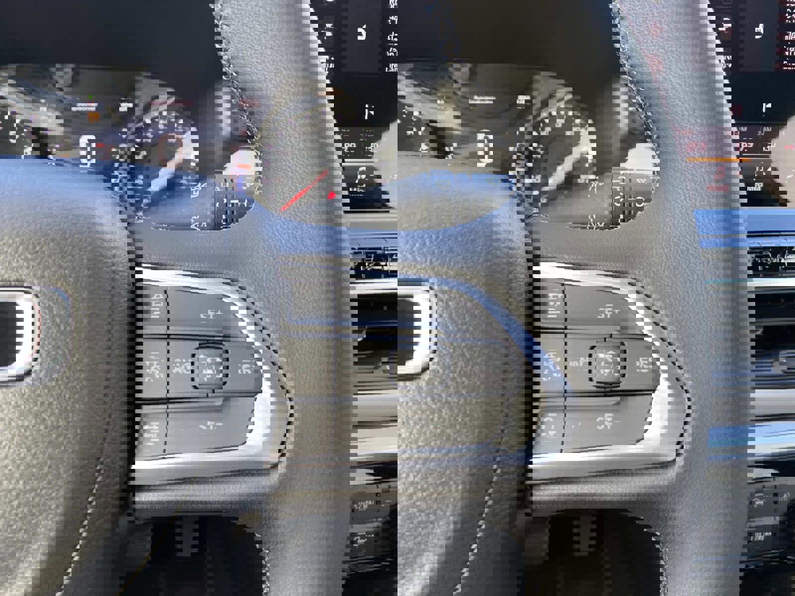 New 2026 Jeep Compass Limited image 14