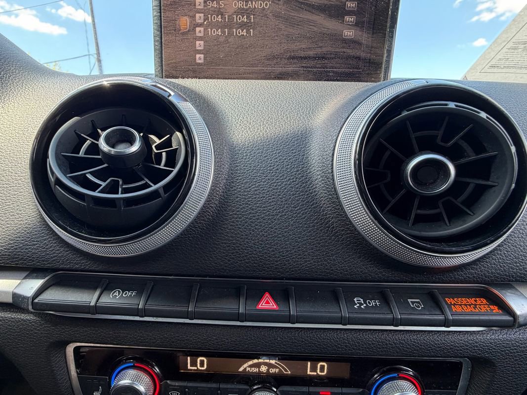 Used 2018 Audi A3 2.0T Premium FWD image 27
