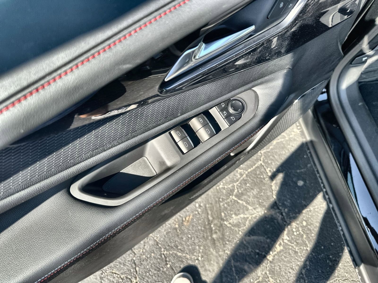 New 2025 Chevrolet Blazer EV RS image 22