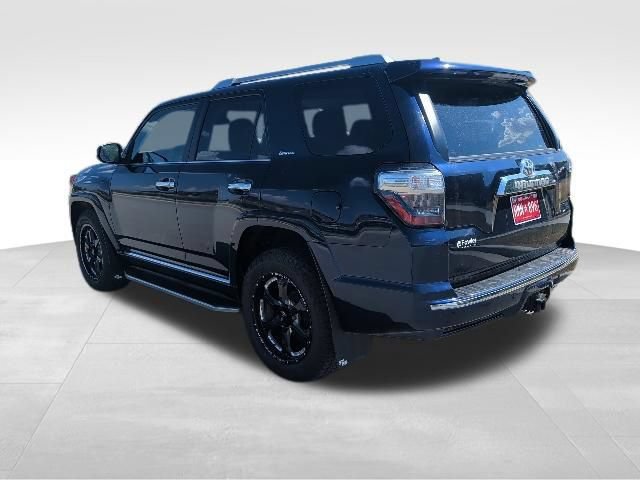 Used 2024 Toyota 4Runner Limited AWD/4WD image 5
