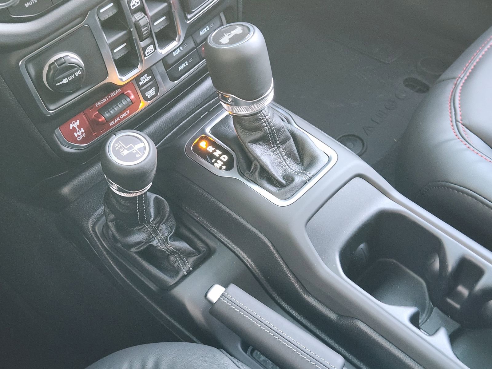 New 2026 Jeep Wrangler Unlimited Rubicon 392 w/ Quick Order Package 27X Moab AWD/4WD image 19