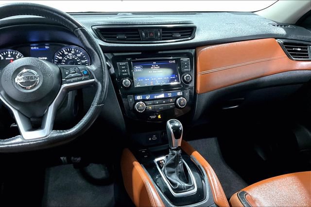 Used 2019 Nissan Rogue SL AWD/4WD image 12