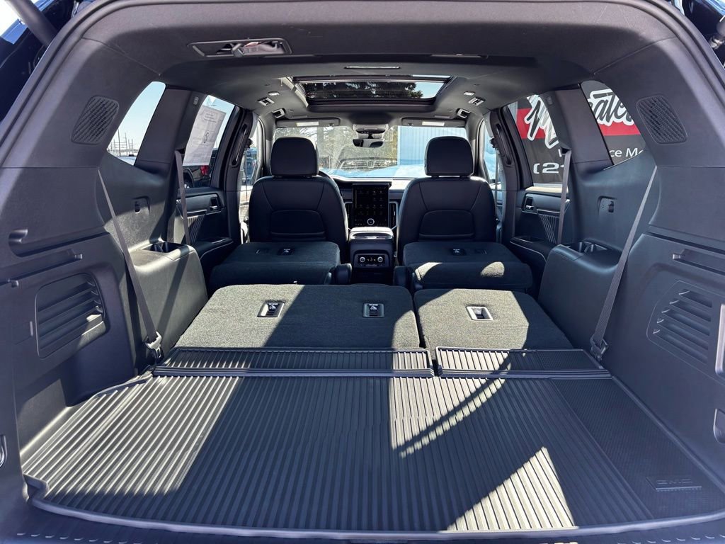 New 2026 GMC Acadia Denali w/ Super Cruise Package image 33