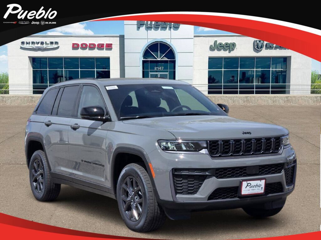 New 2027 Jeep Grand Cherokee Altitude AWD/4WD image 1
