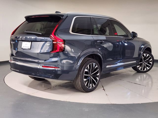 New 2026 Volvo XC90 T8 Ultra w/ Protection Package Premier image 2