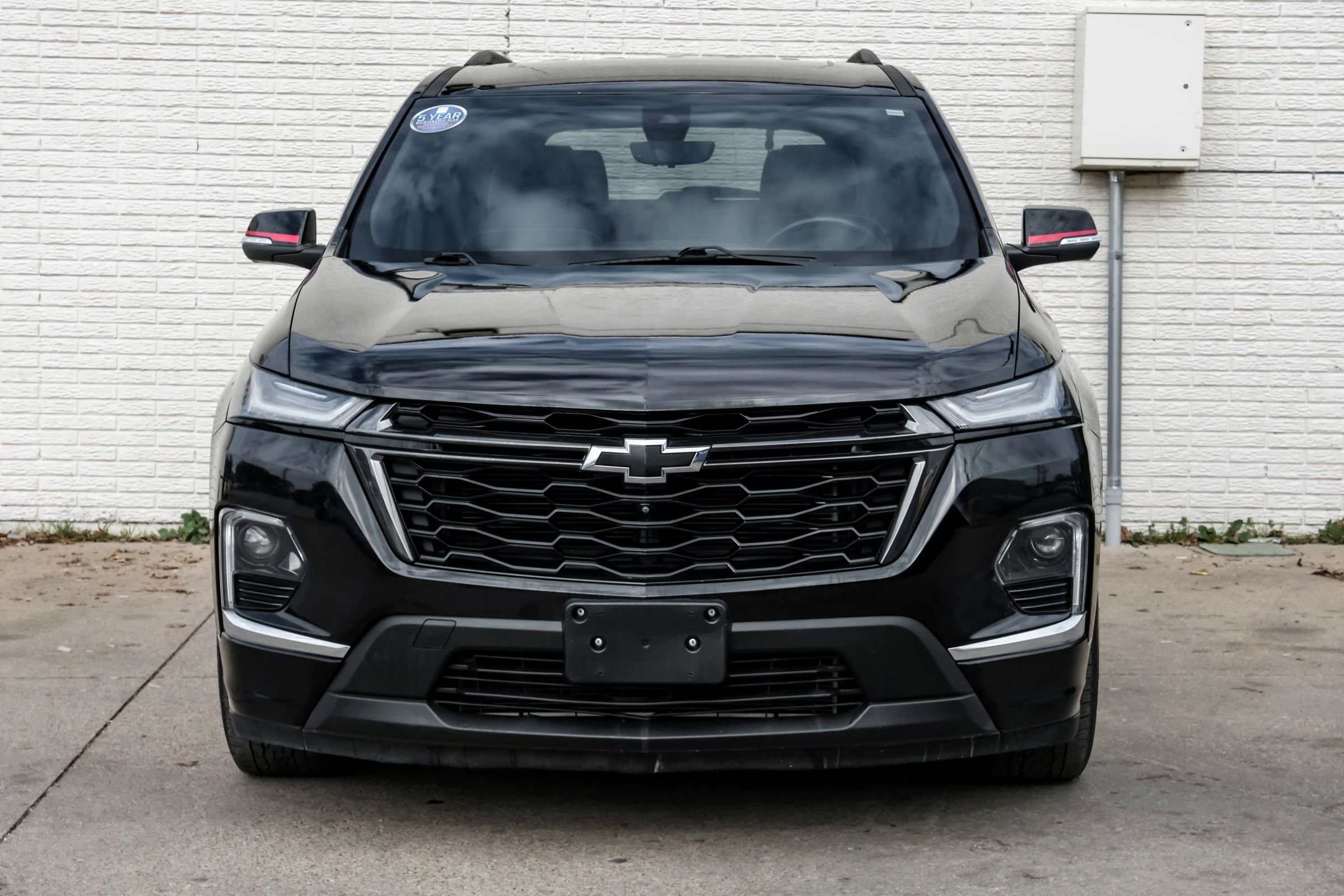 Used 2022 Chevrolet Traverse Premier w/ Redline Edition FWD image 5