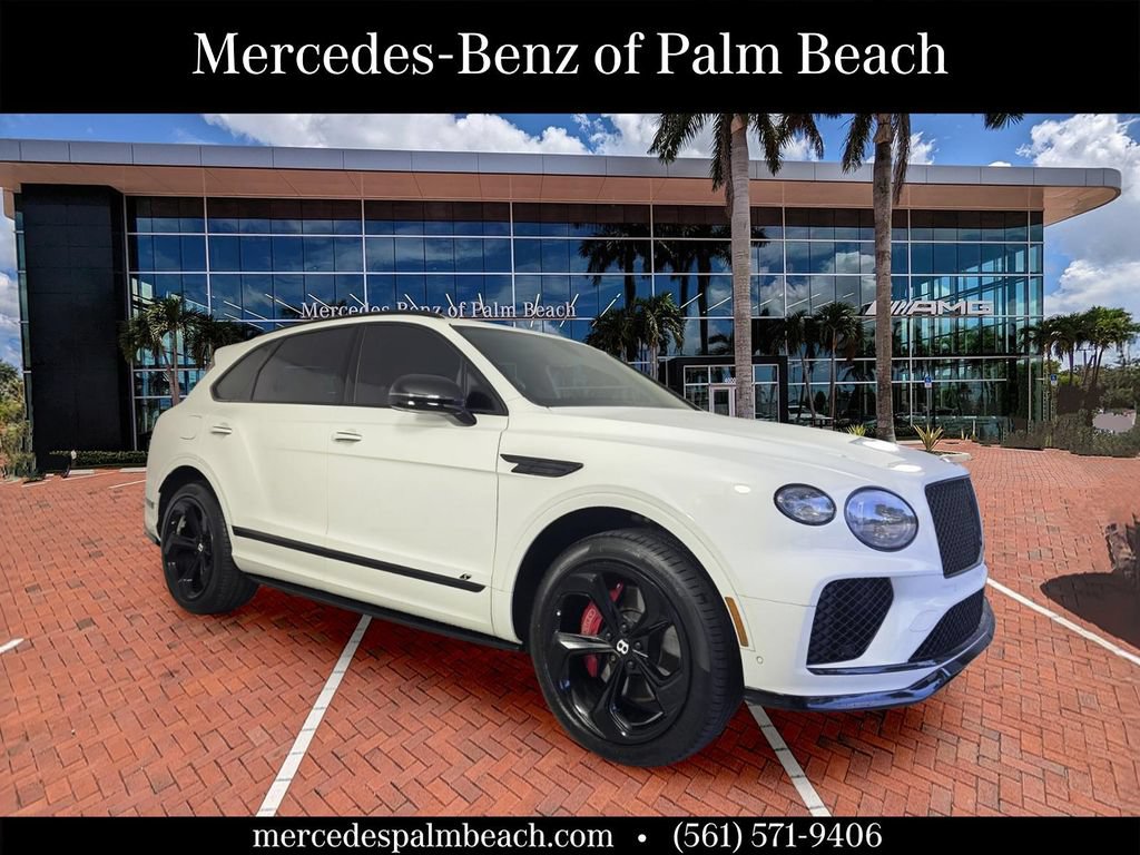 Used 2022 Bentley Bentayga AWD/4WD image 1