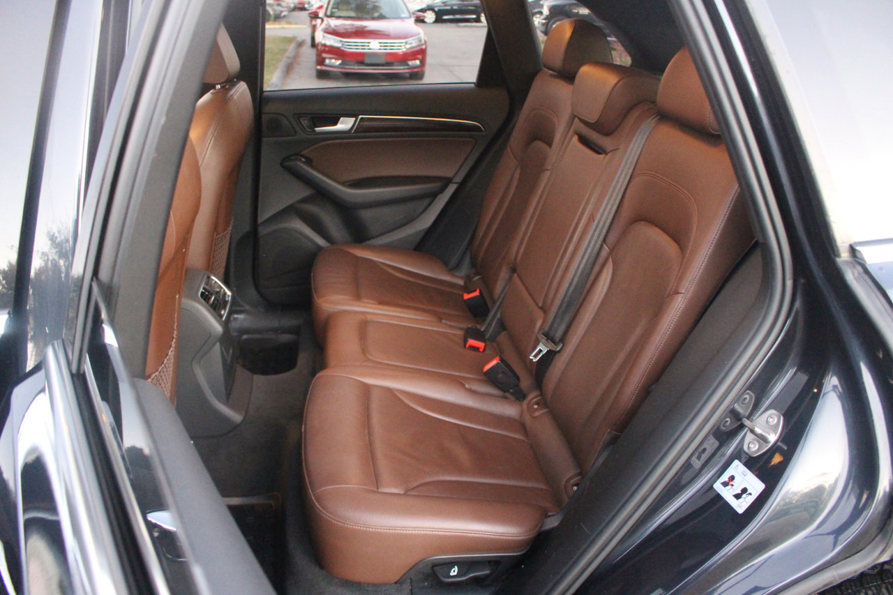 Used 2017 Audi Q5 2.0T Premium image 35