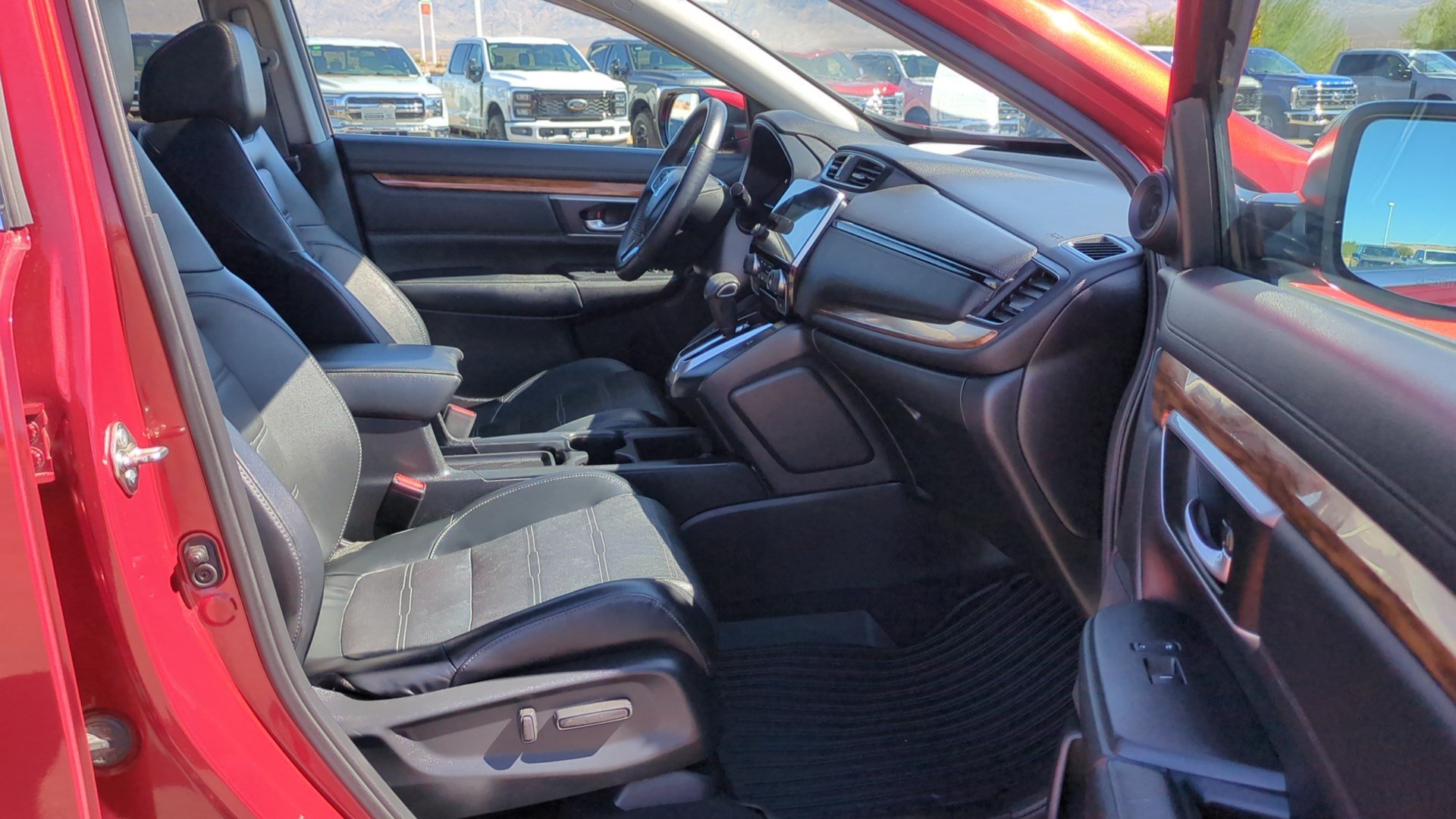 Used 2017 Honda CR-V Touring image 31
