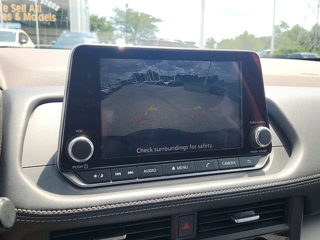Used 2023 Nissan Rogue SV FWD image 17