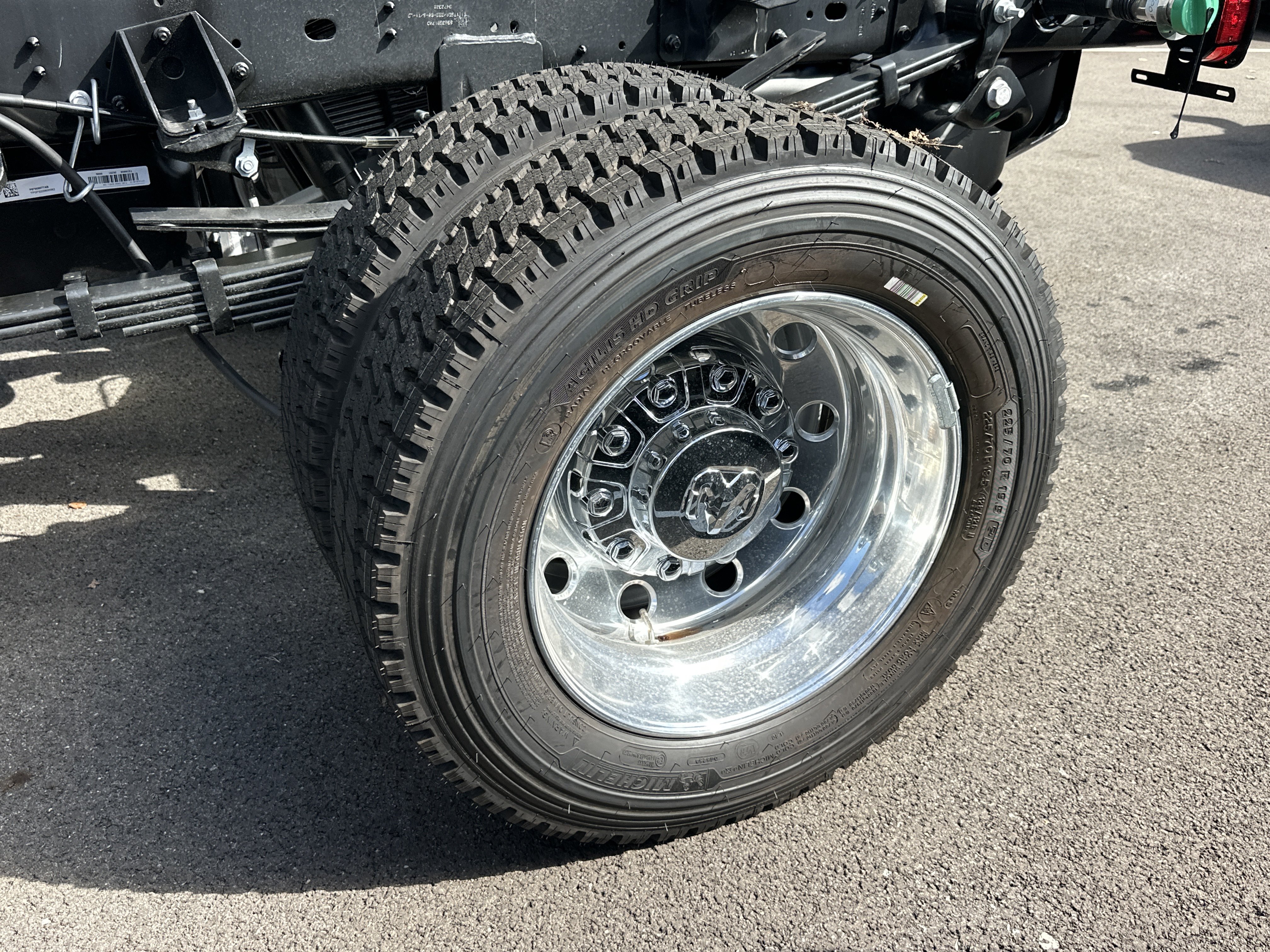 New 2027 RAM 5500 4x4 Crew Cab w/ Laramie Trim Package image 34