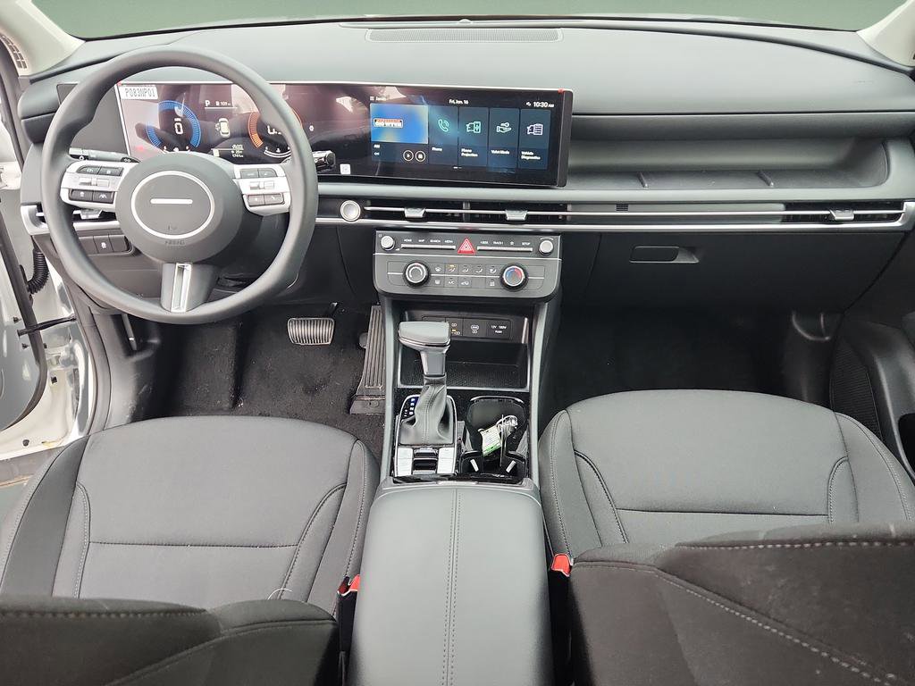 Certified 2025 Hyundai Tucson SE image 19