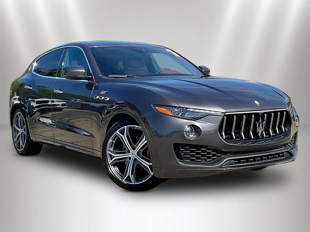 Used 2023 Maserati Levante GT AWD/4WD image 3