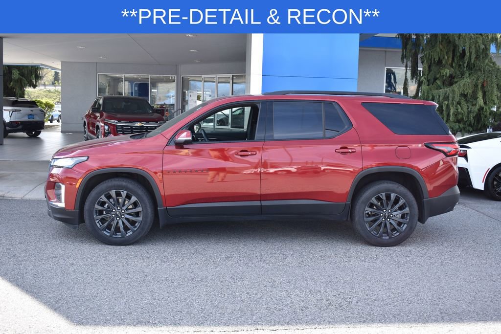 Used 2023 Chevrolet Traverse RS w/ LPO, Floor Liner Package image 2