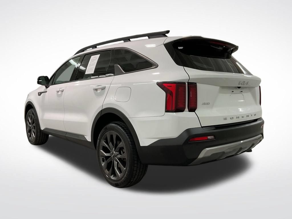 Used 2022 Kia Sorento X-Line EX AWD/4WD image 2