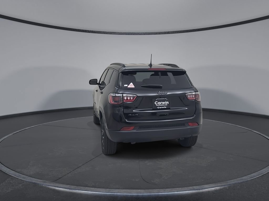 New 2026 Jeep Compass Latitude image 11