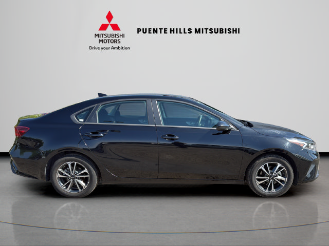 Used 2024 Kia Forte LXS FWD image 4