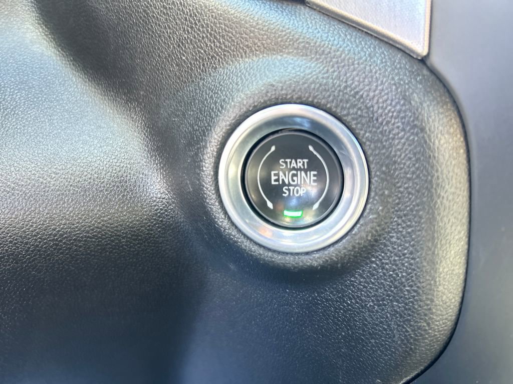 Used 2021 GMC Sierra 1500 Elevation w/ Preferred Package image 47