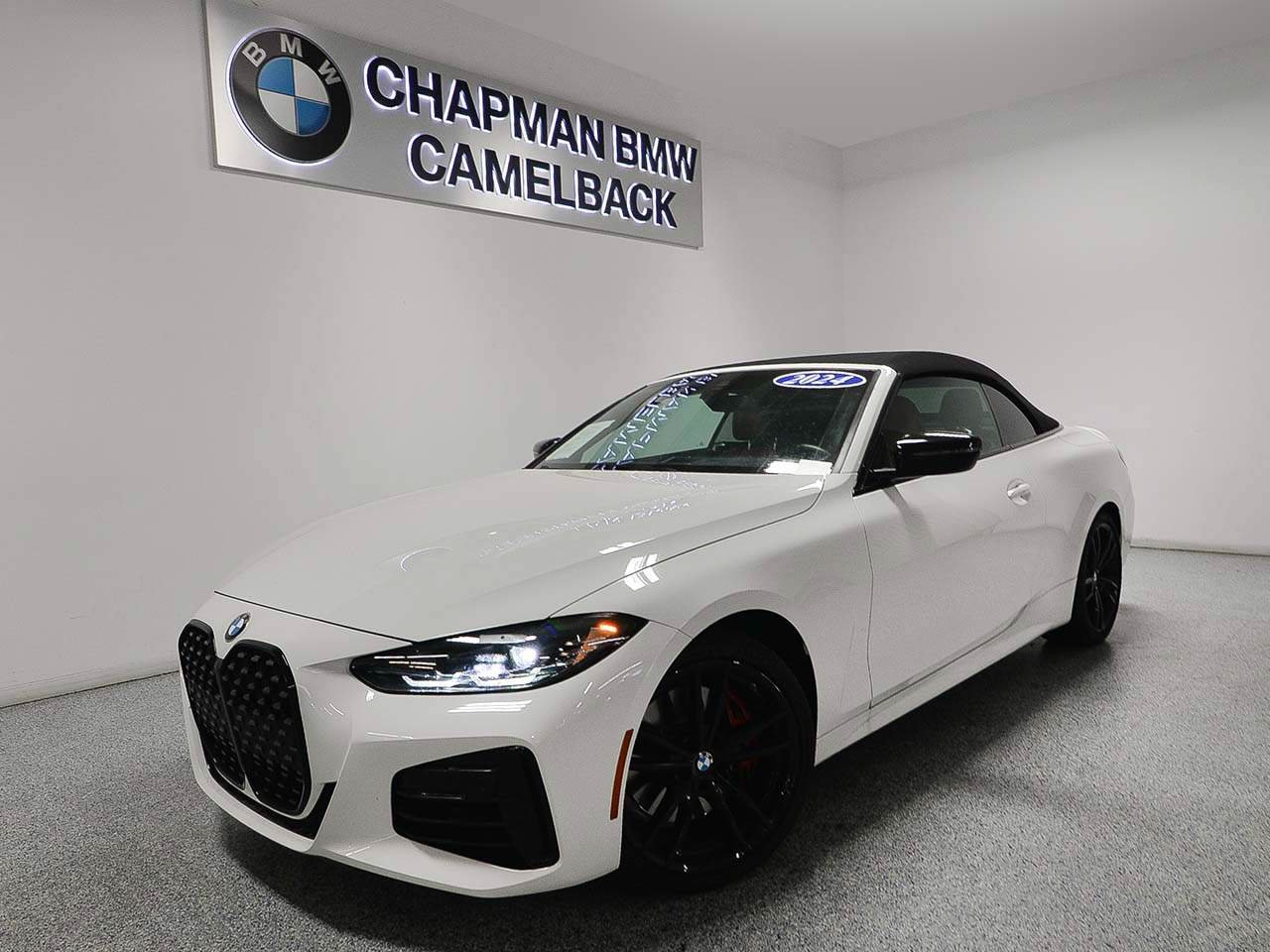 Used 2024 BMW 440i xDrive Convertible w/ Premium Package AWD/4WD image 2
