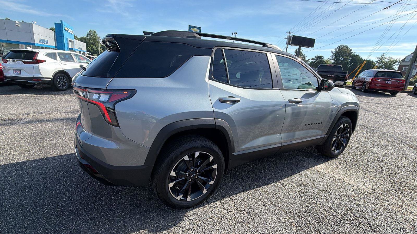 New 2026 Chevrolet Equinox RS w/ Convenience Package III FWD image 8