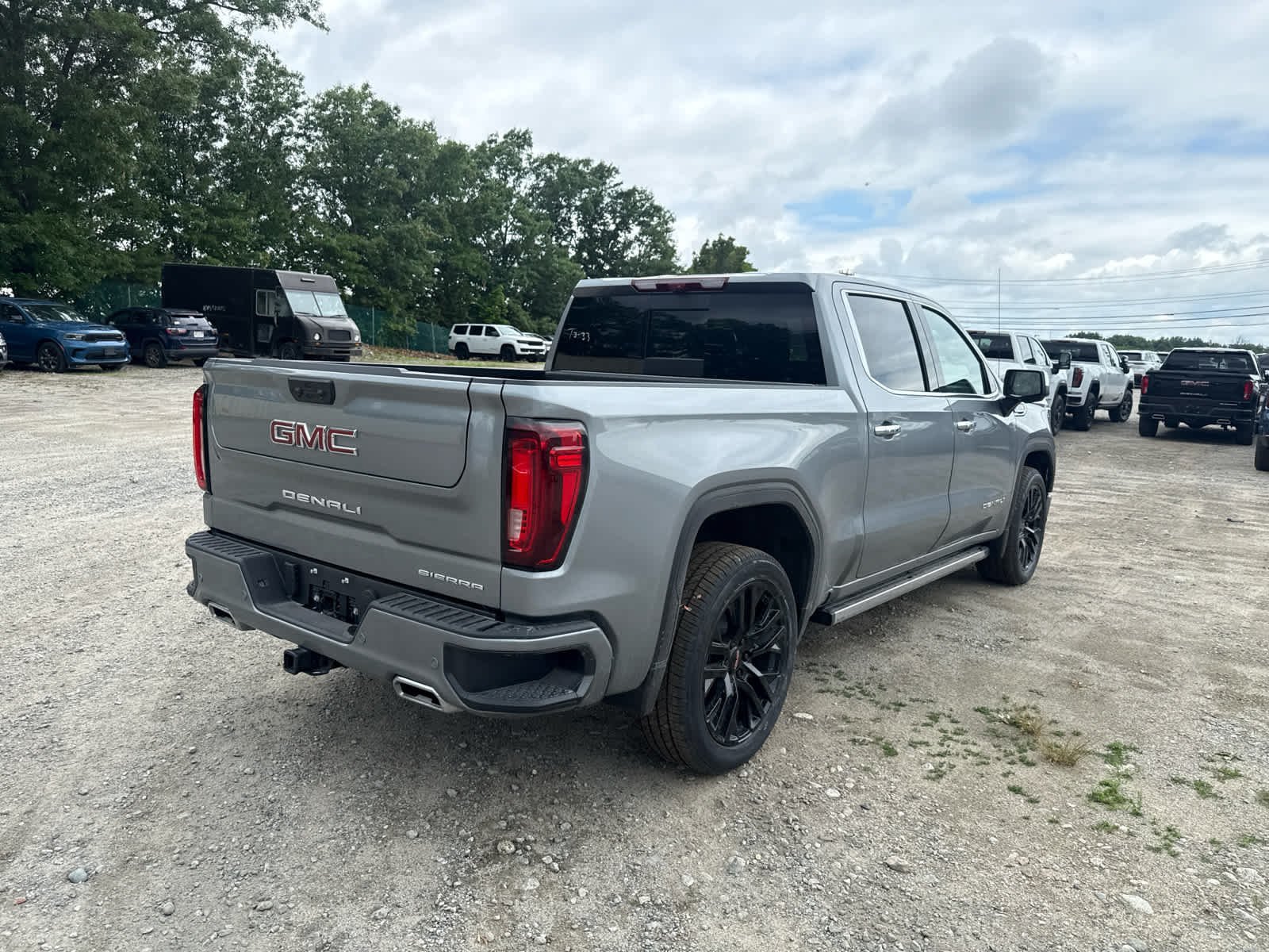 New 2026 GMC Sierra 1500 Denali w/ Technology Package AWD/4WD image 5