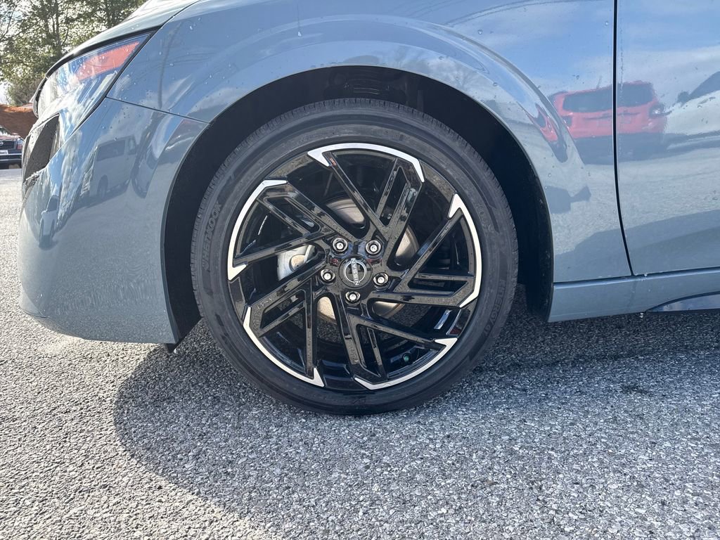 New 2026 Nissan Sentra SR w/ SR Premium Package image 28