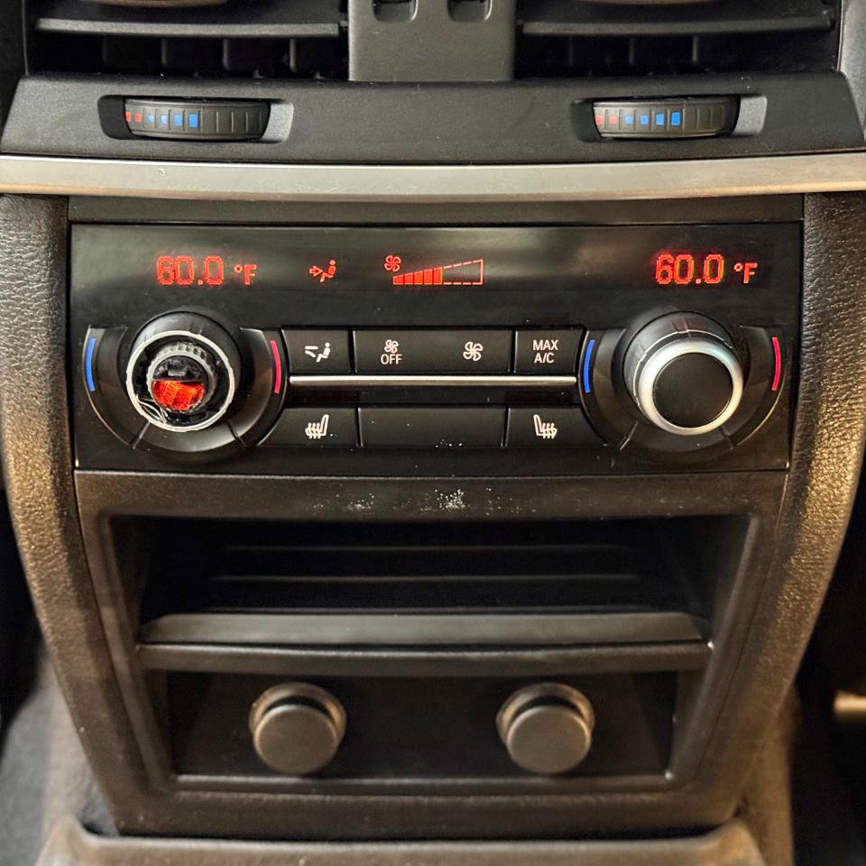 Used 2019 BMW X6 xDrive50i w/ M Sport Package AWD/4WD image 17