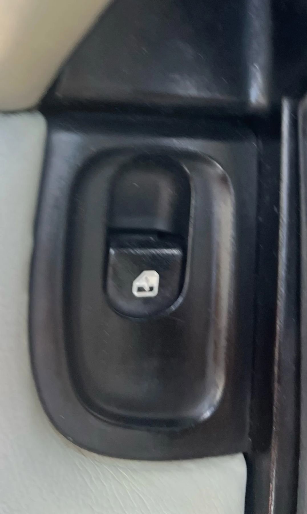 Used 2009 Maserati Quattroporte image 34