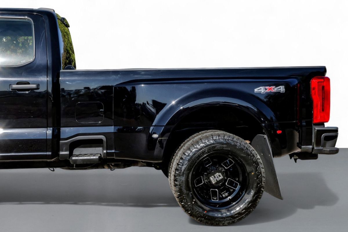 Used 2023 Ford F350 XL w/ XL Chrome Package image 12