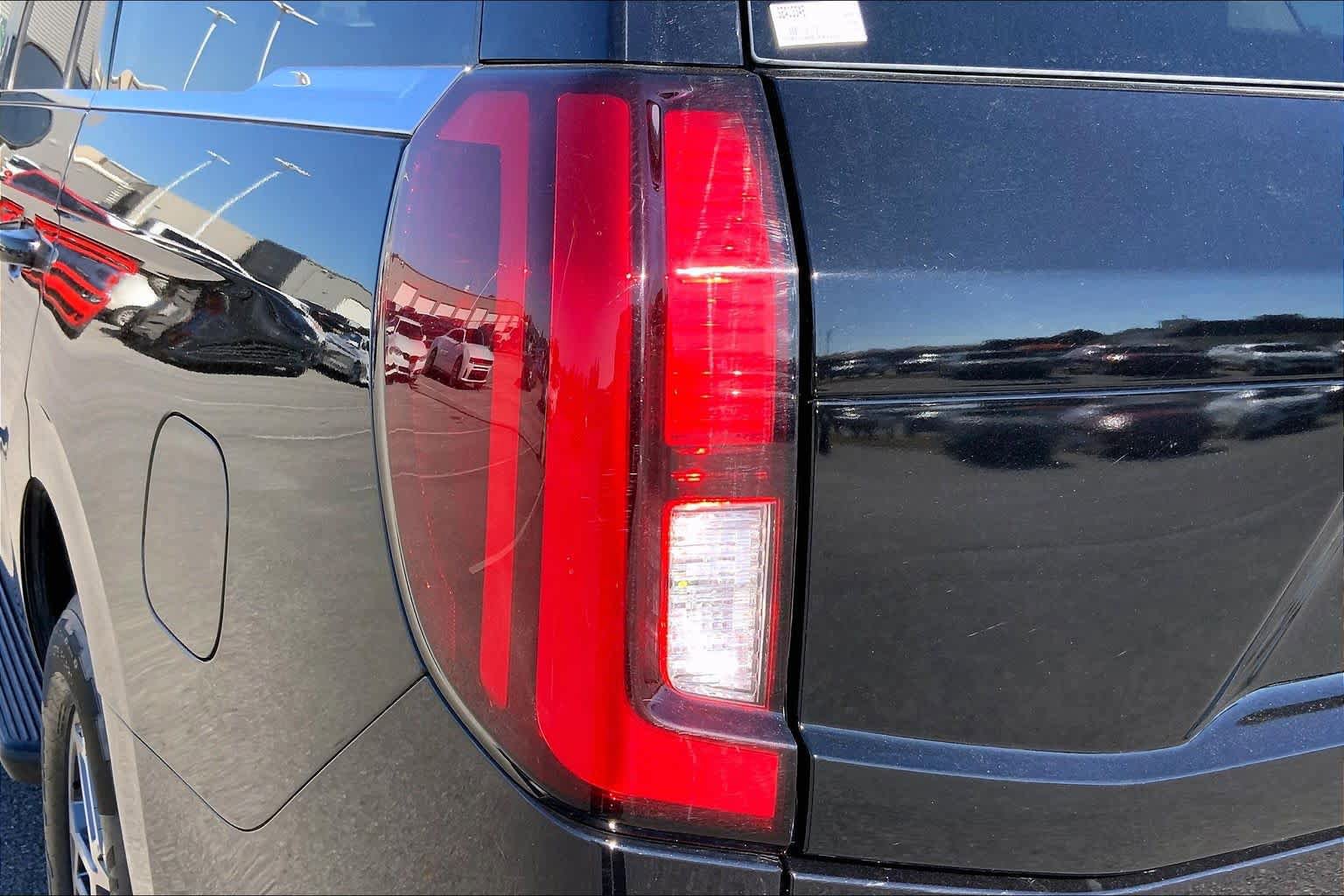Certified 2025 Ford Expedition Active RWD image 30