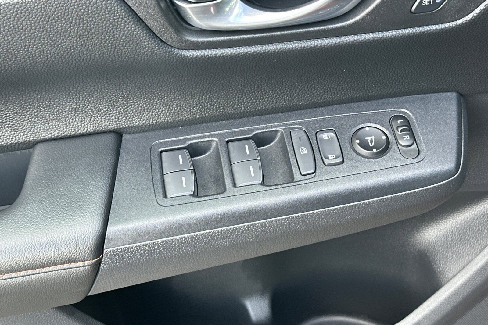 Certified 2025 Honda CR-V Sport-L image 11