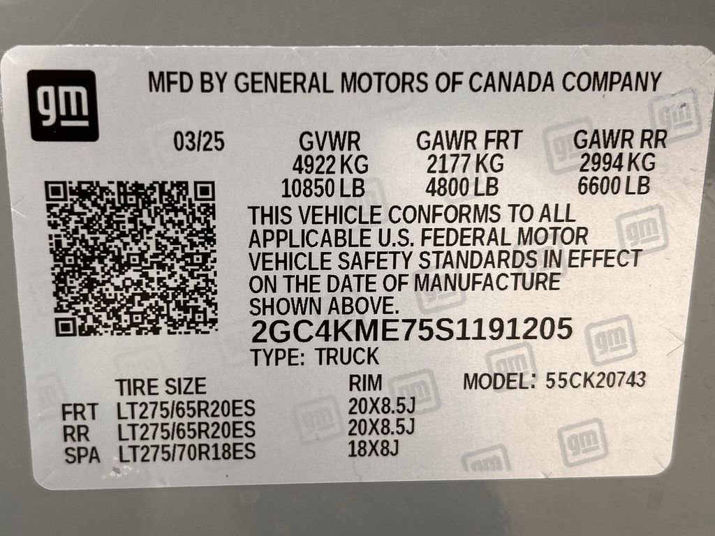 Used 2025 Chevrolet Silverado 2500 Custom w/ Custom Value Package image 32
