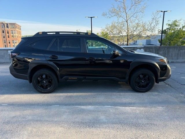 Used 2022 Subaru Outback Wilderness image 5