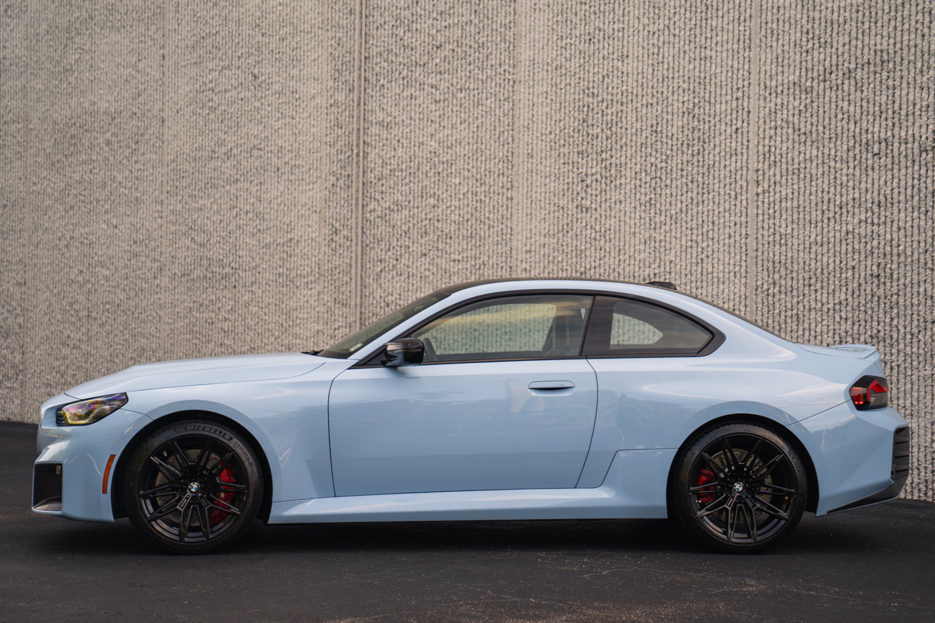 Used 2024 BMW M2 w/ Carbon Package RWD image 7