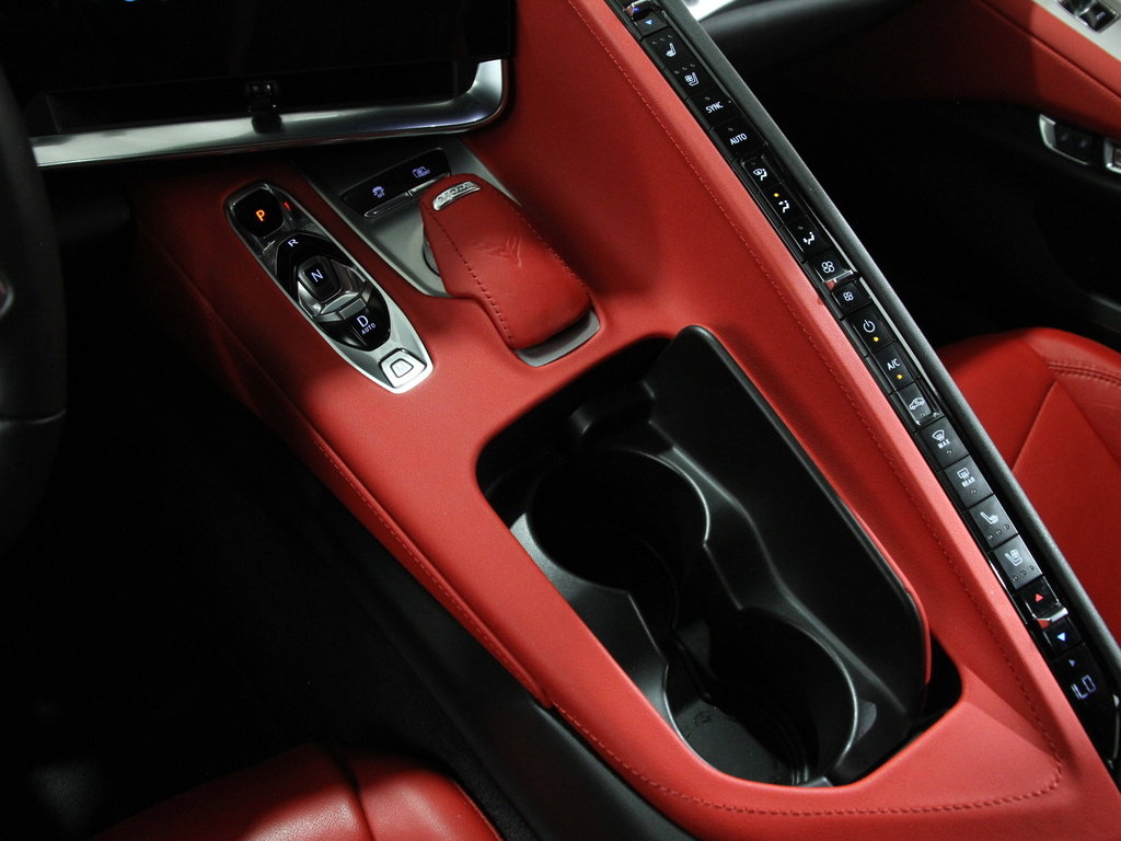 Used 2021 Chevrolet Corvette Stingray Preferred Cpe w/ Z51 Performance Package image 19