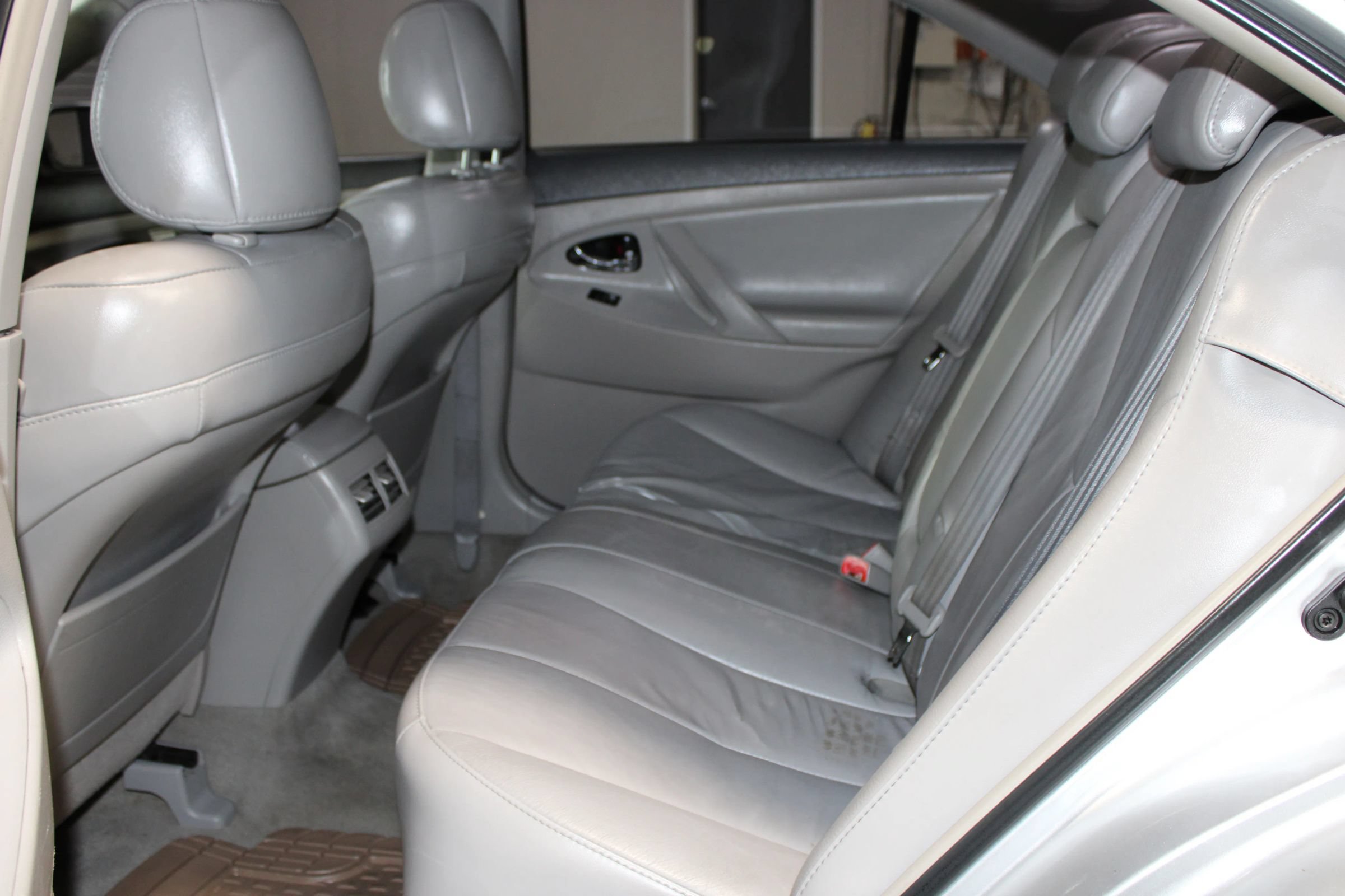 Used 2009 Toyota Camry Hybrid FWD image 26