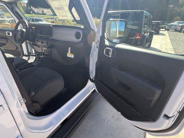 New 2026 Jeep Wrangler Sport S image 29