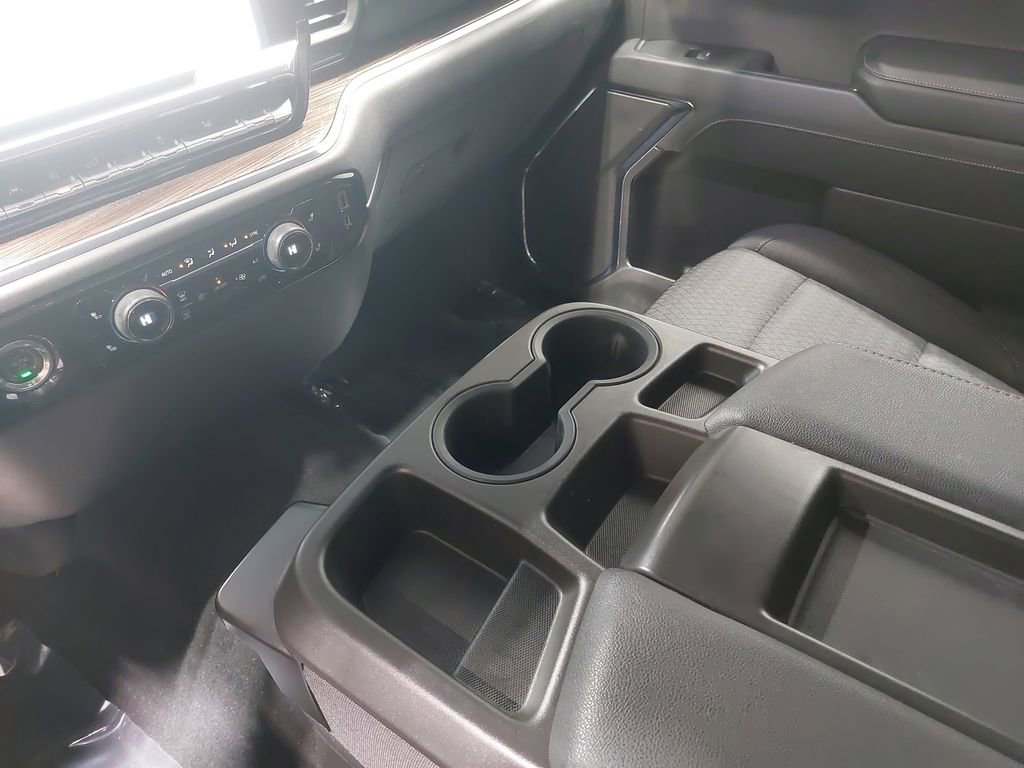 Used 2023 Chevrolet Silverado 1500 LT image 26