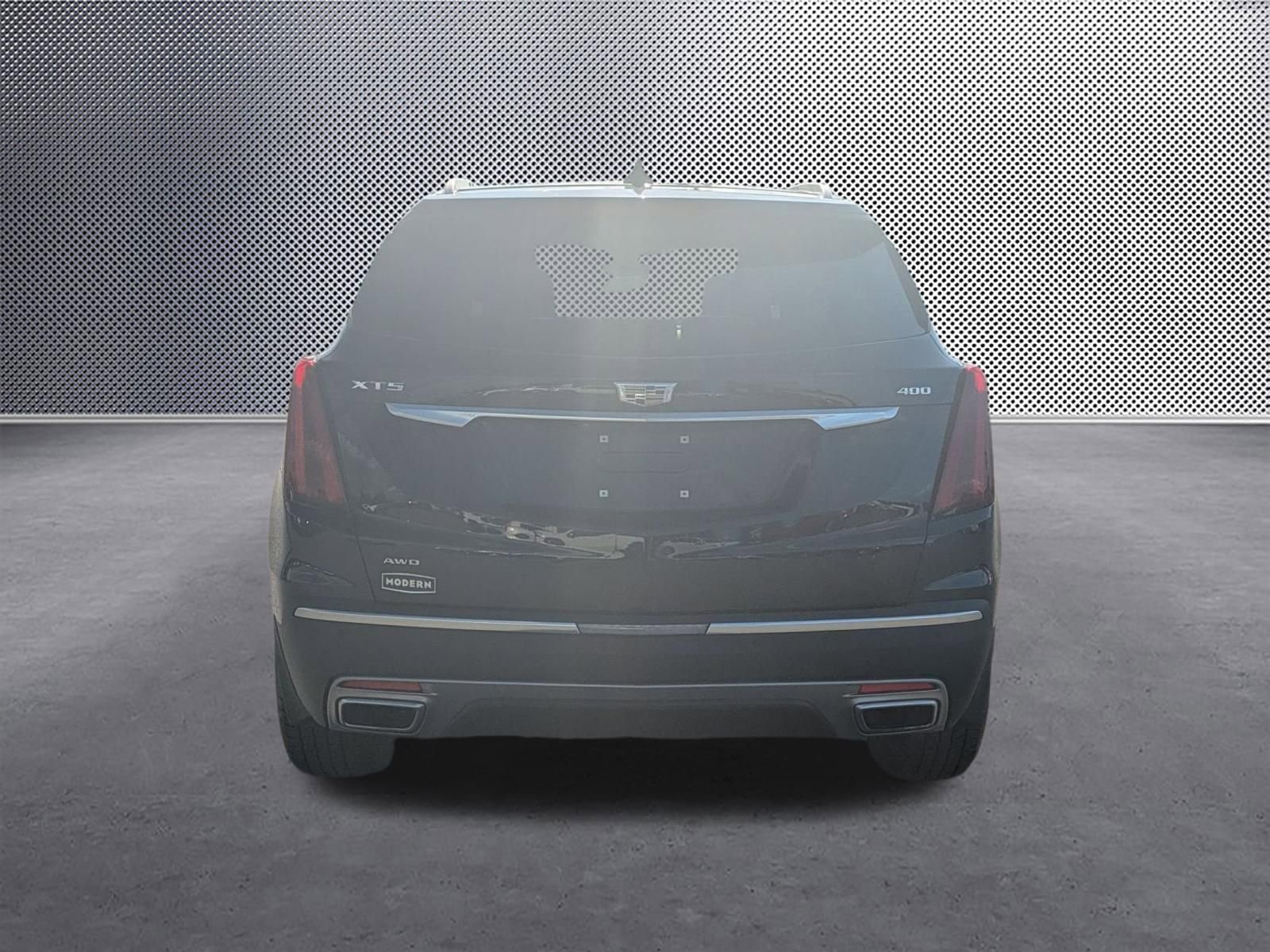 Used 2021 Cadillac XT5 Premium Luxury w/ LPO, Floor Liner Package AWD/4WD image 4