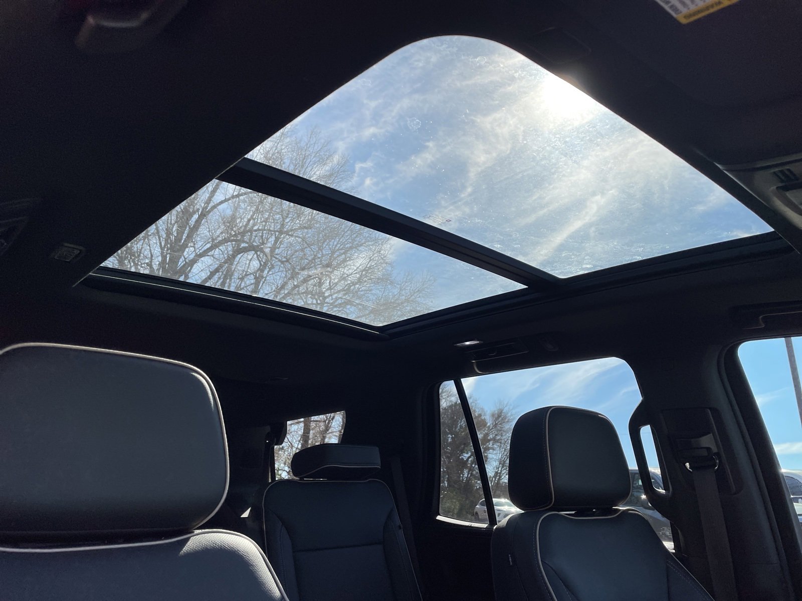 Used 2023 Chevrolet Tahoe Premier image 34