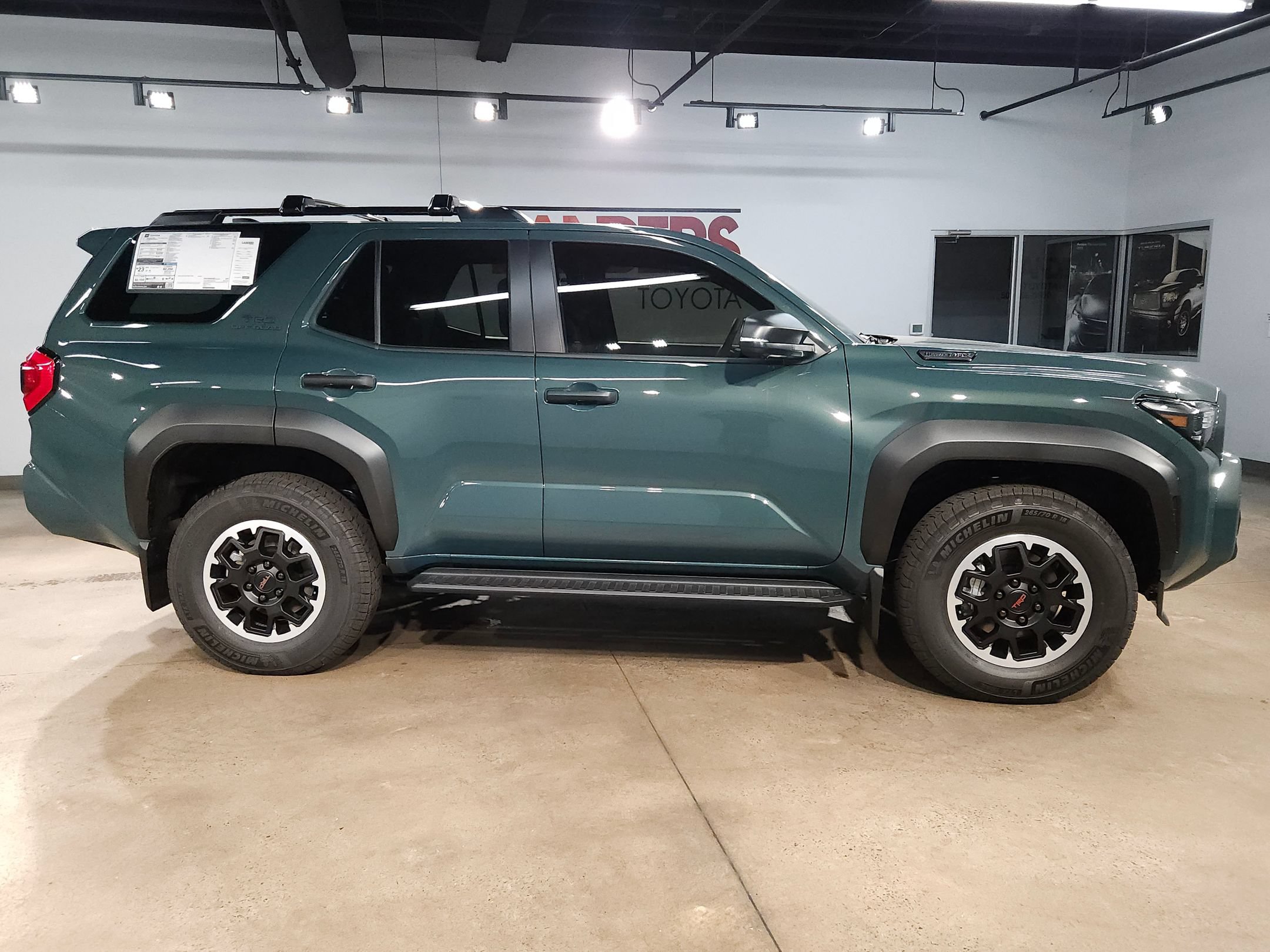 New 2026 Toyota 4Runner TRD Off-Road Premium w/ Tow Technology Package AWD/4WD image 8