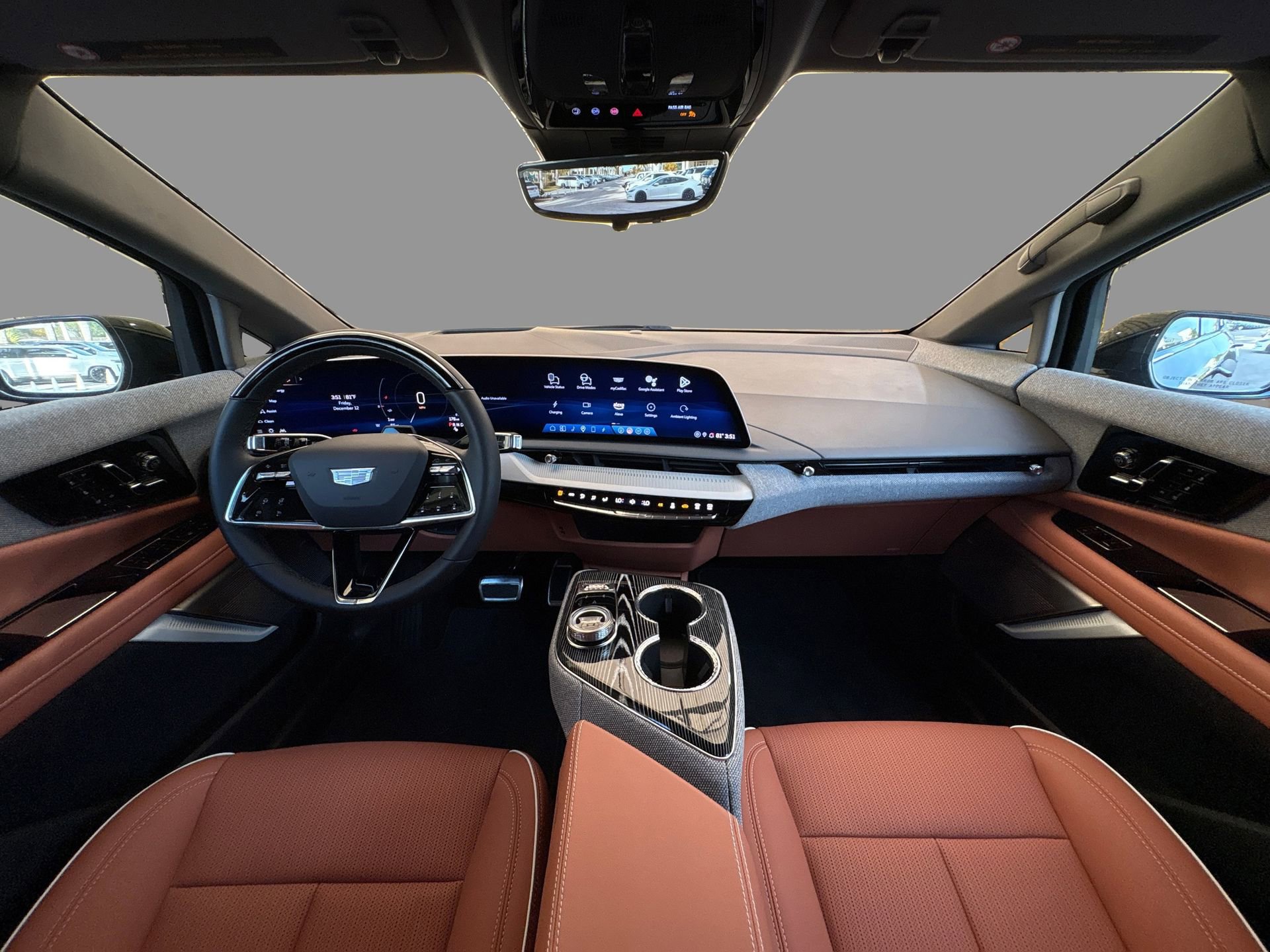 New 2025 Cadillac Optiq Luxury 2 image 22
