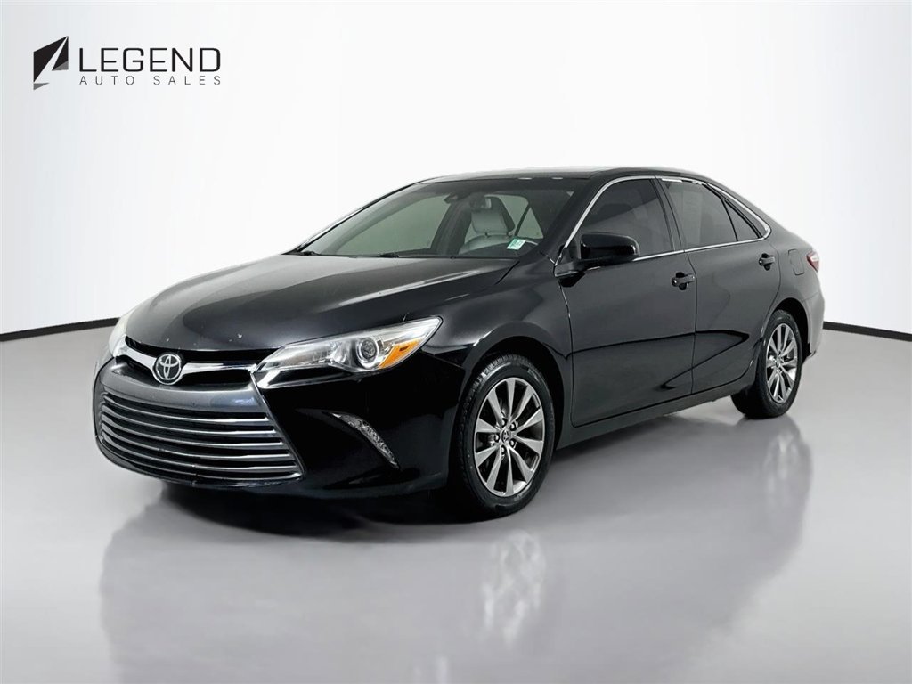 Used 2015 Toyota Camry XLE w/ Moonroof Package