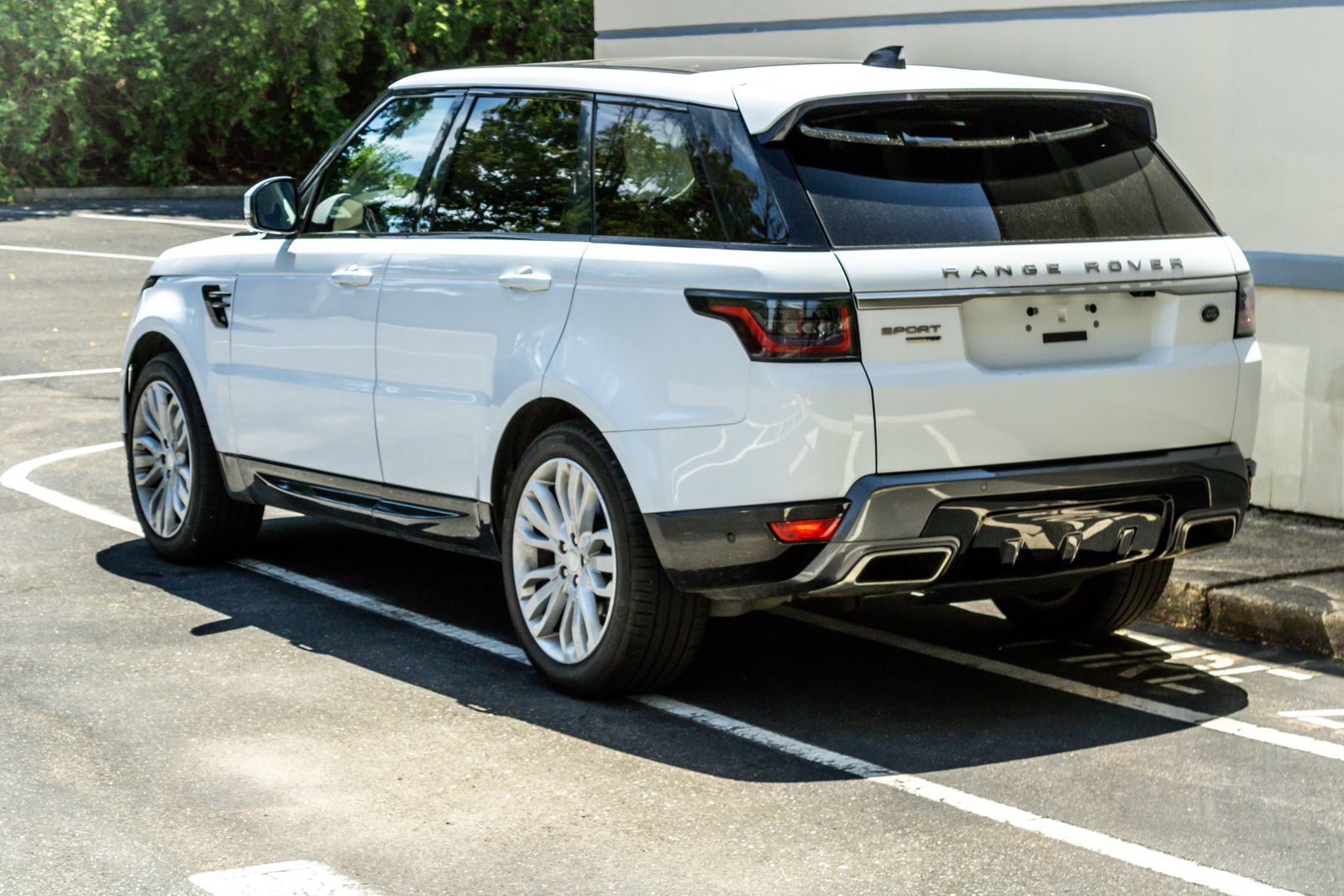 Used 2019 Land Rover Range Rover Sport HSE AWD/4WD image 5