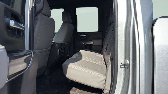 Used 2020 Chevrolet Silverado 2500 LTZ w/ LTZ Premium Package AWD/4WD image 18