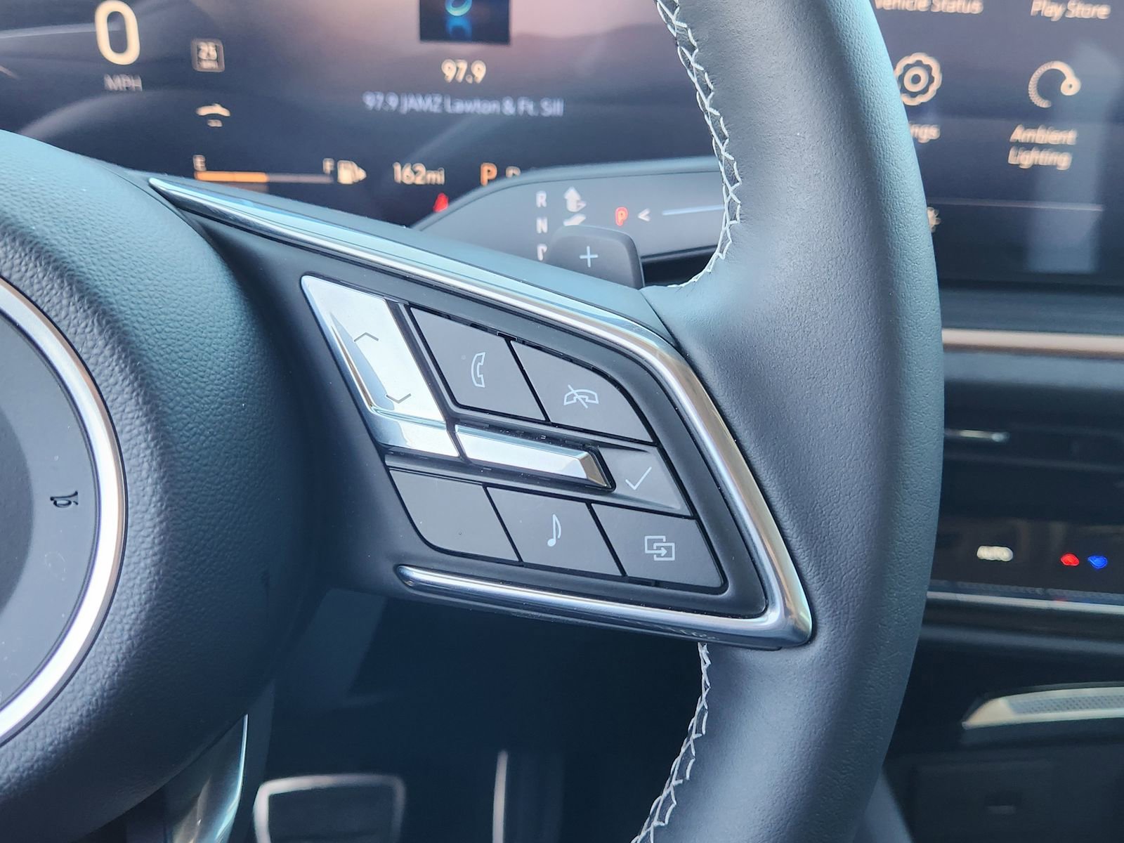 New 2025 Buick Envision Sport Touring image 33