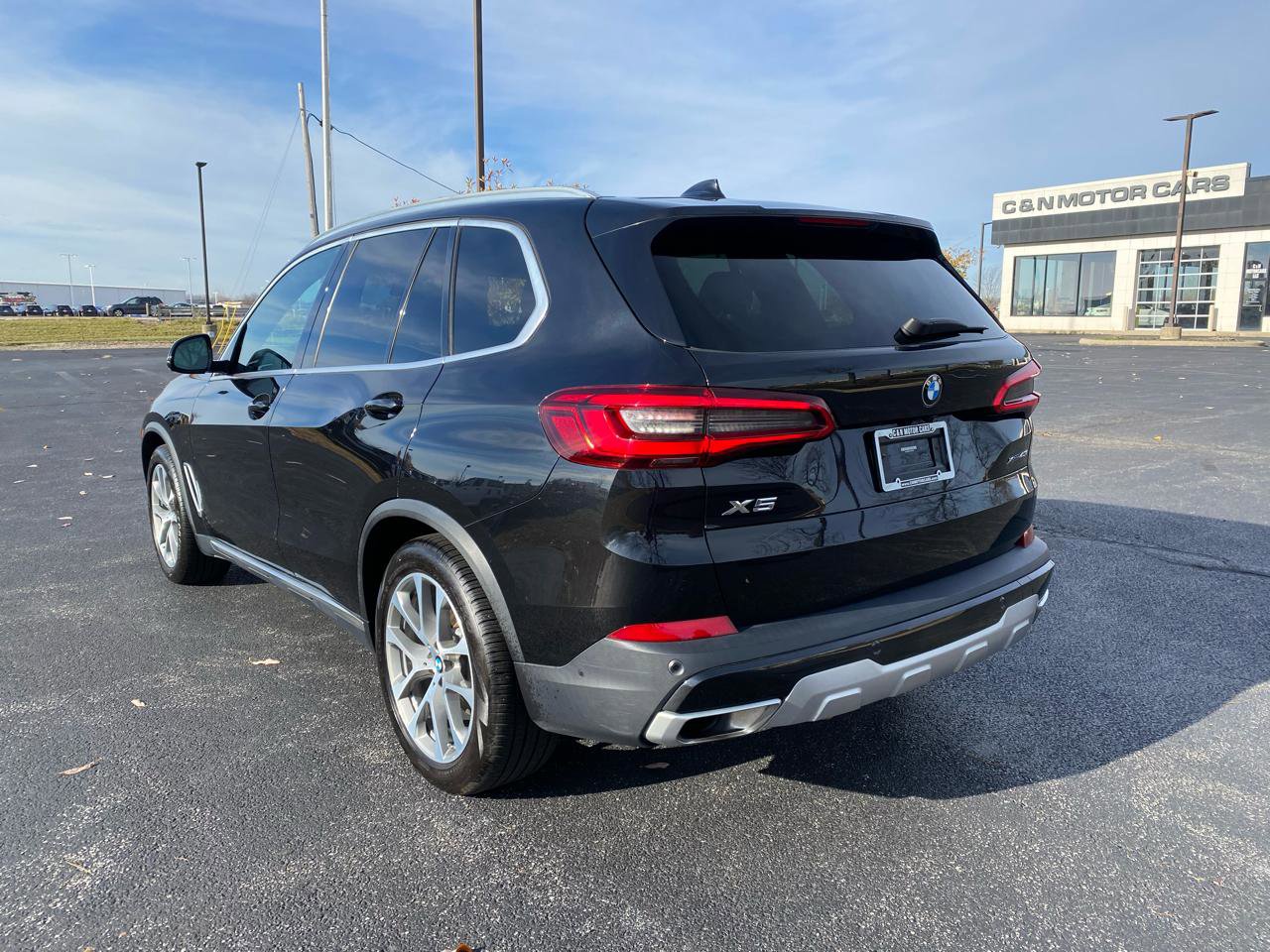 Used 2019 BMW X5 xDrive40i w/ Executive Package image 7