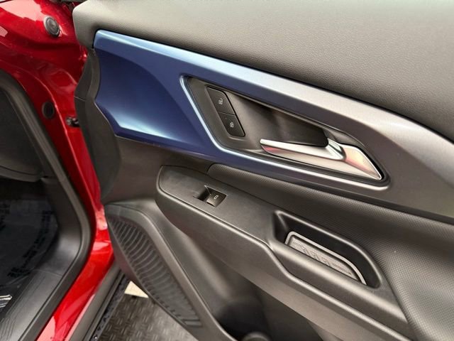 New 2026 Chevrolet Equinox EV LT image 21