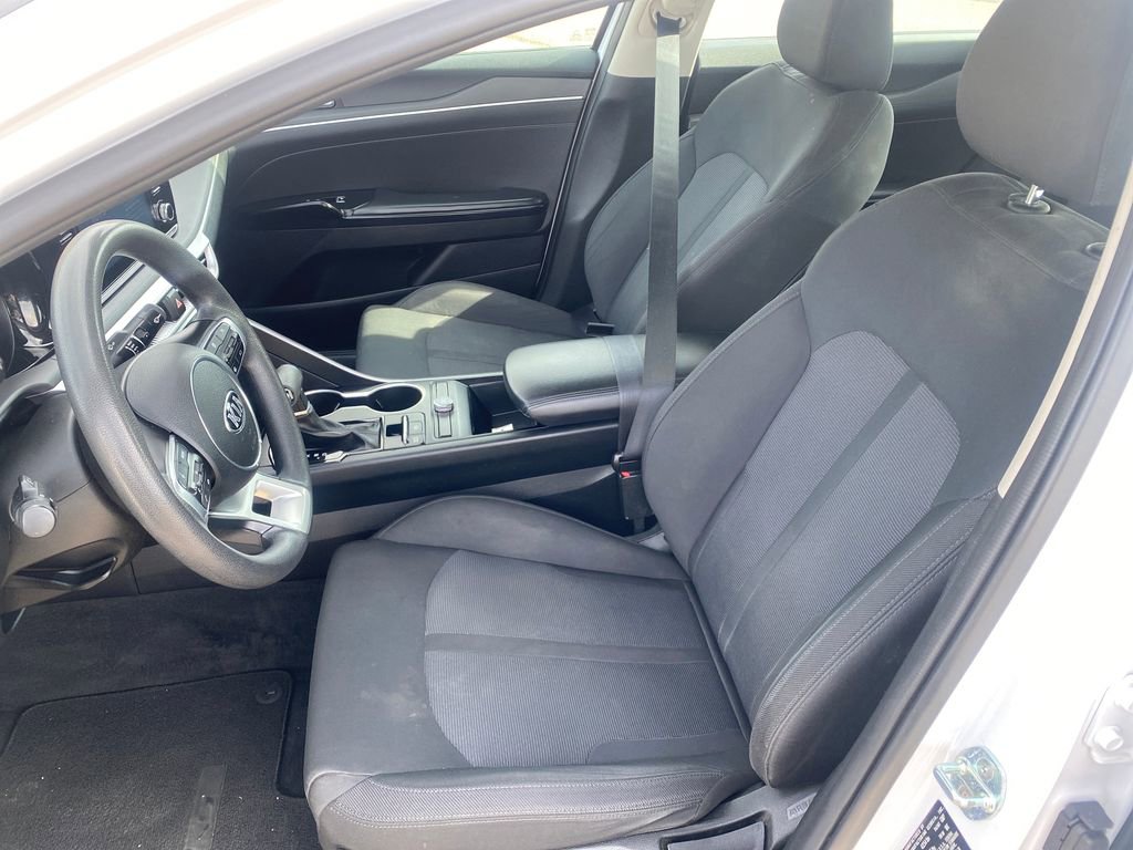 Used 2021 Kia K5 LXS image 10
